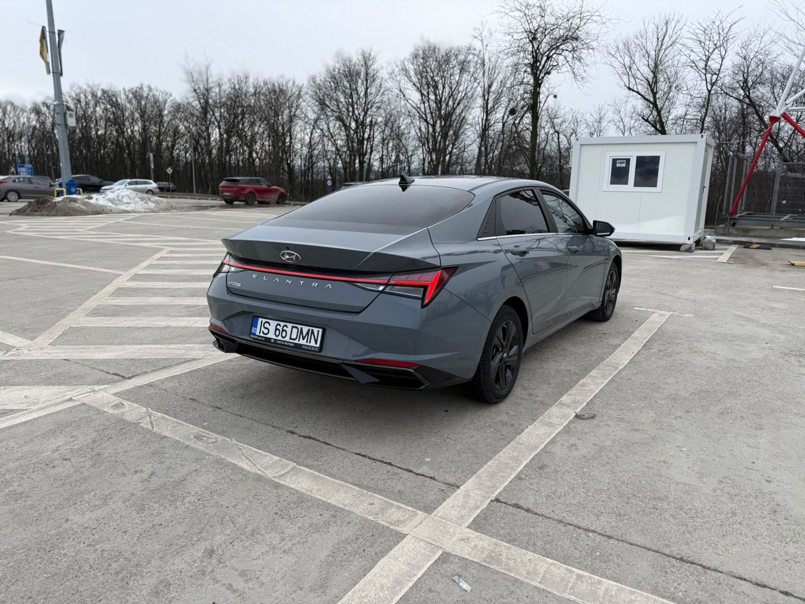 Hyundai Elantra poza 6