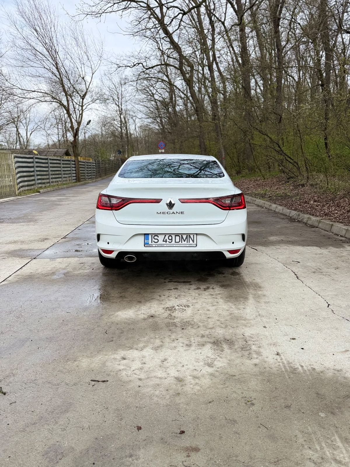 Renault Megane poza 4